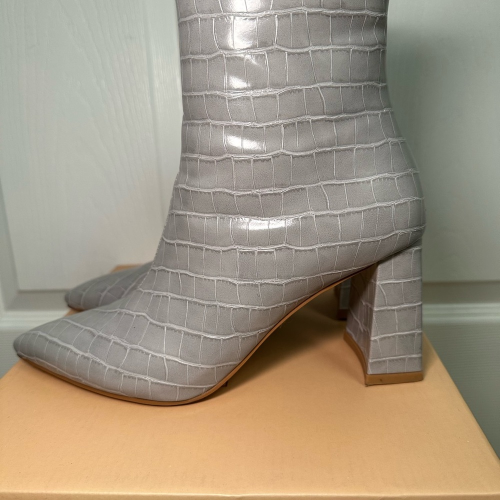 Billini Gray Croc-Patterned Heeled Boots